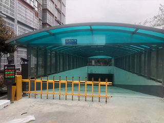 停车场车牌识别系统是怎样研发成功的(图1) 停车场车牌识别系统是怎样研发成功的(图1)